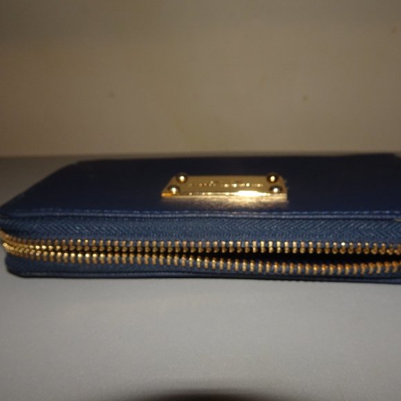 Michael Kors Navy Leather Zip Around Wallet - Picture 4 of 8